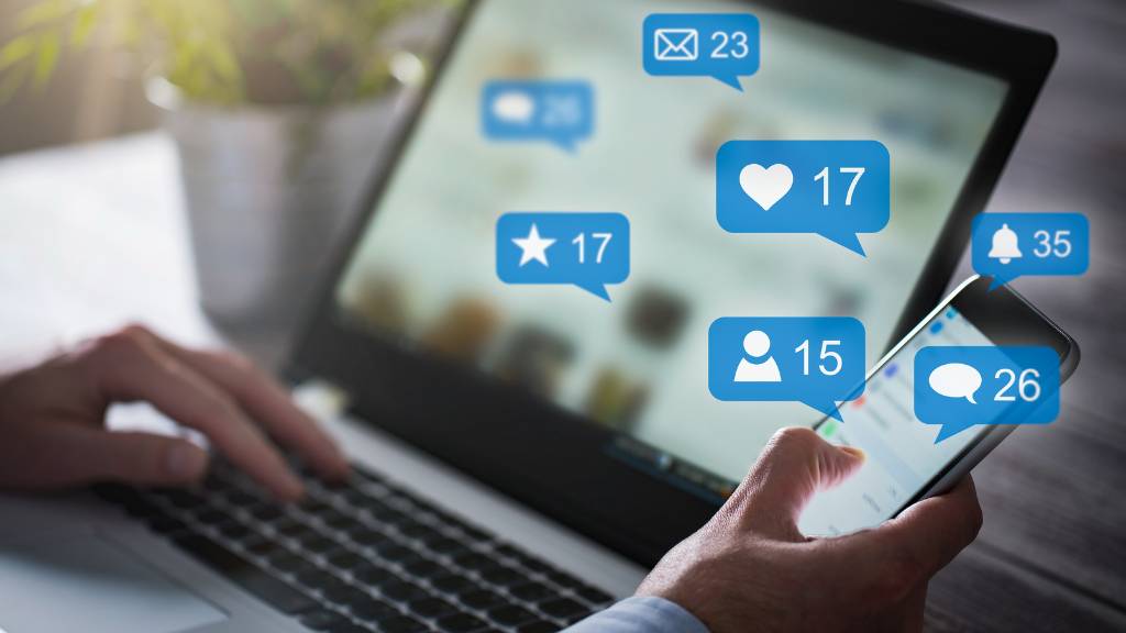 7 Key Social Media Metrics You Need to Track in 2024